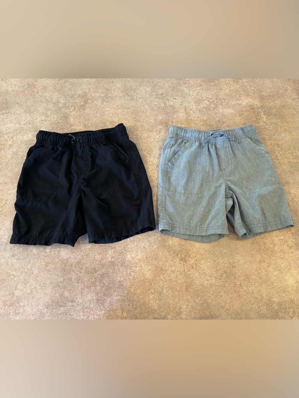 2 PACK! Kids Elastic Waist Shorts Black & Light Gray Toddler 4T Summer Casual
